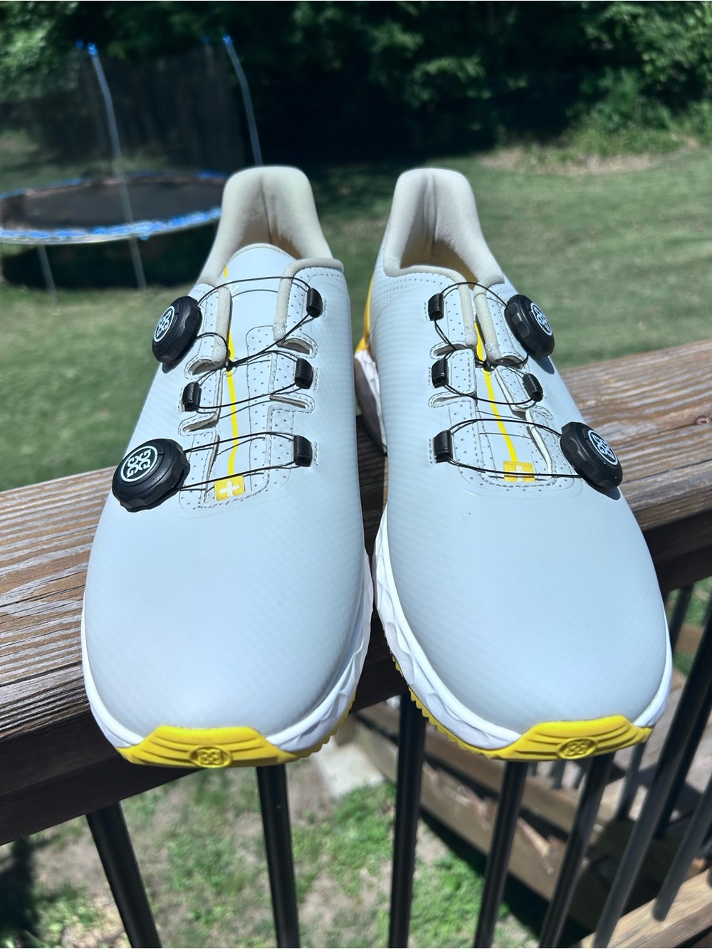 G/FORE Men's G/DRIVE Spikeless Golf Shoes in Grey/ Yellow size 11 - Picture 2 of 6